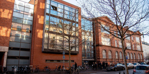 Facade på Campus Frederiksberg, Nyelandsvej