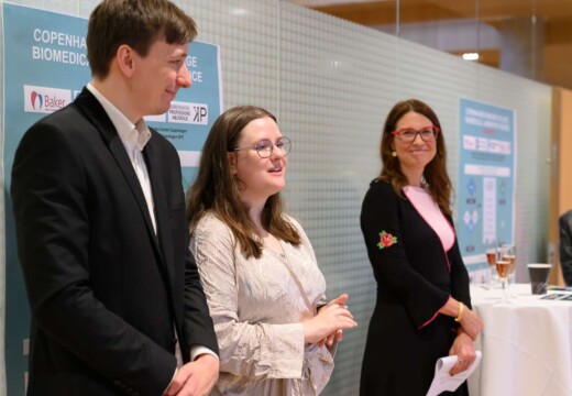 Sander Malmgren og Estrid Hana Nielsen bliver de første bioanalytikerstuderende på talentprogrammet (Foto: Asger Hunov)